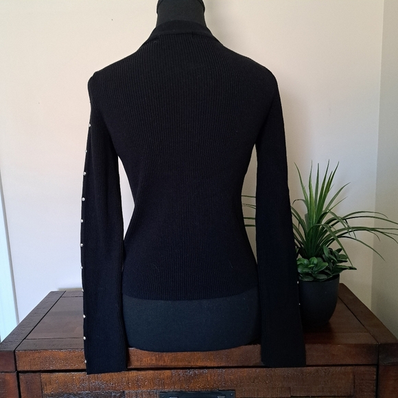 Zara Ribbed Knit Sweater Size Medium Black Crewneck Studded Chevron Pattern - Picture 6 of 12